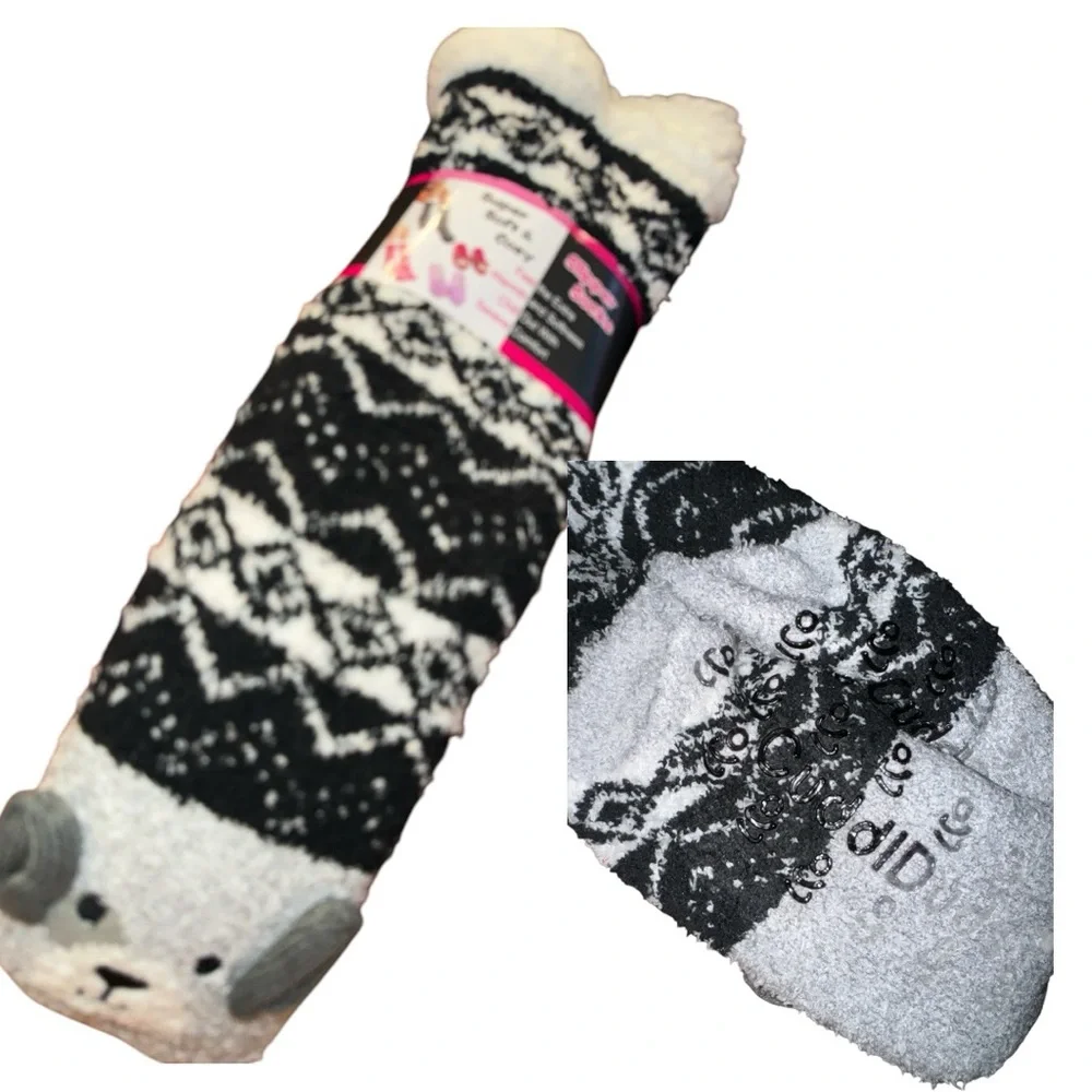 New slippers socks one‎ size fits most